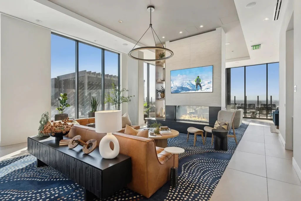 Worthington Interior Living Room